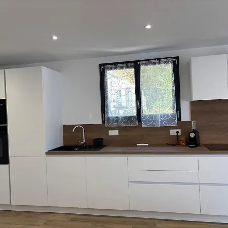 Apartment Rez De Grand T2